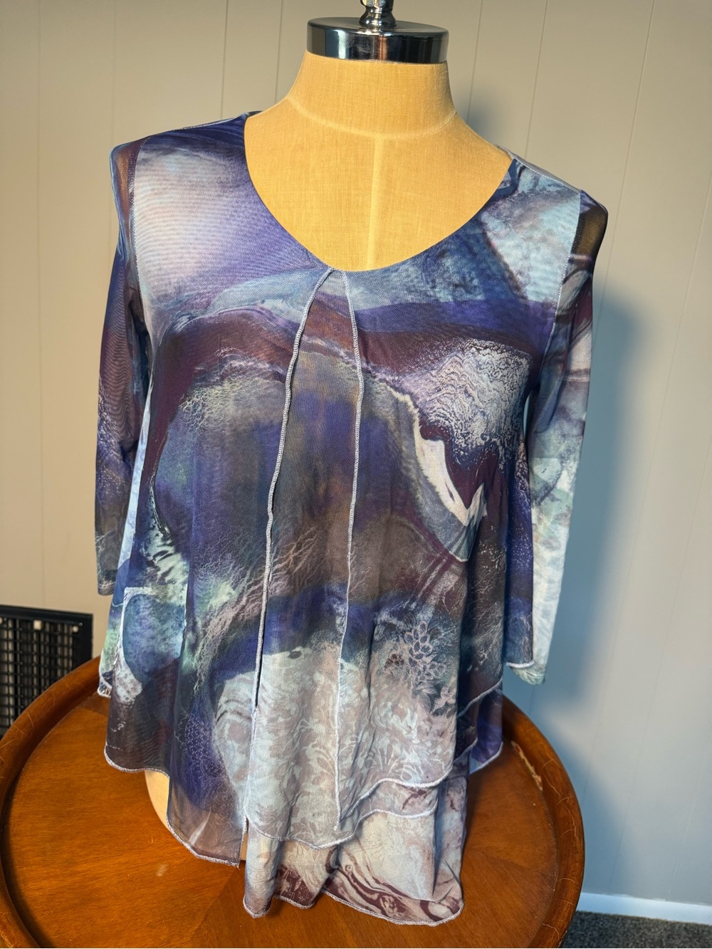 ONE WORLD Abstract Swirl V-Neck Blouse in Purple and Blue